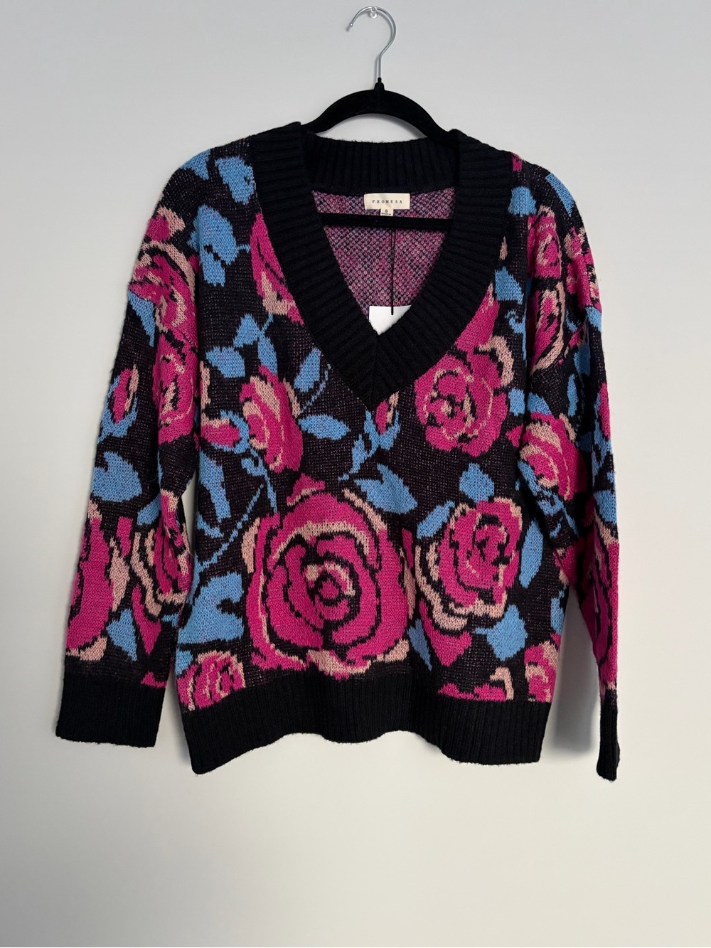 Promesa Rose Floral V Neck Sweater Small NWT Wool Blend Black Pink Y2K